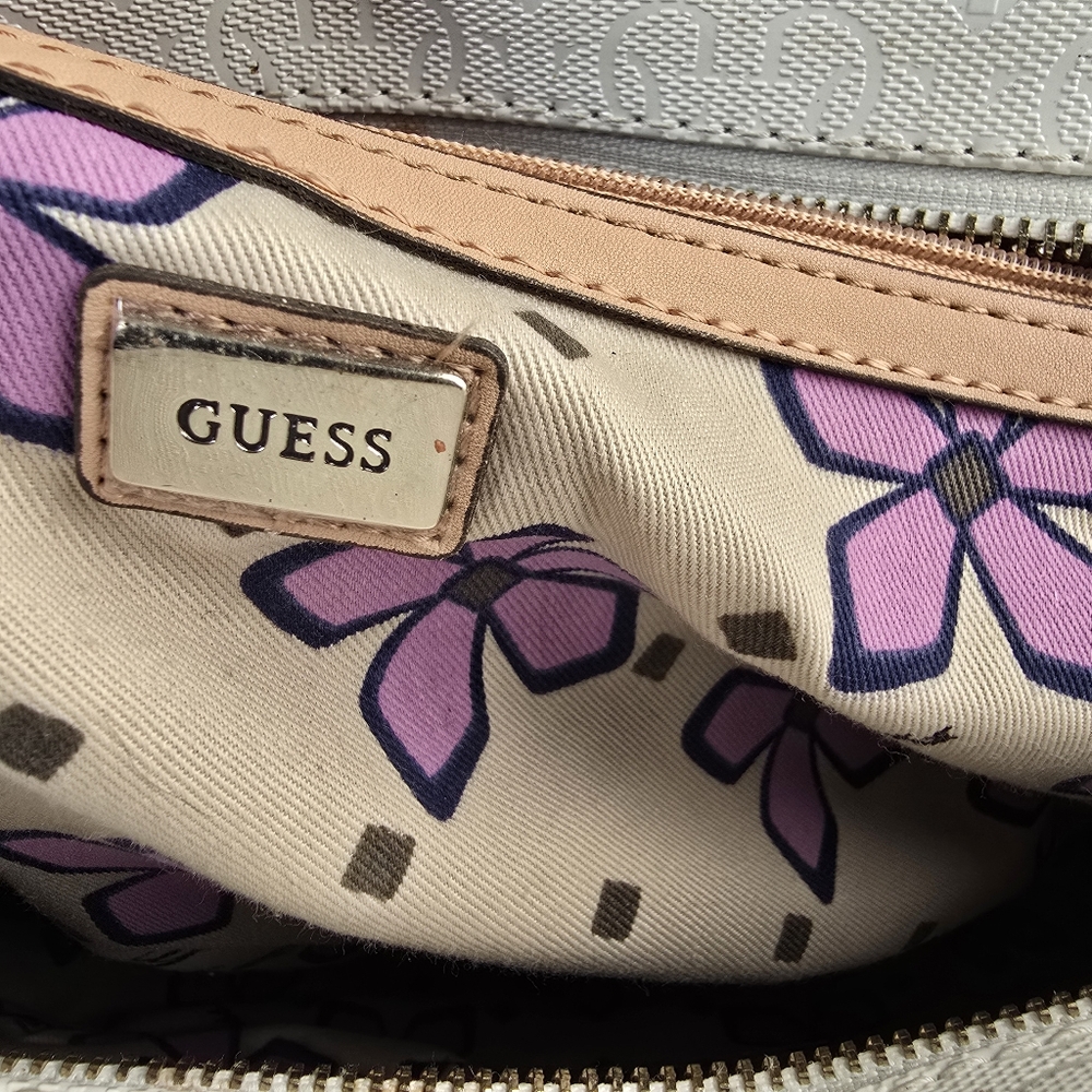 Guess Hula Girl Uptown Purse Shoulder Tote Bag White Faux Leather - Picture 15 of 16